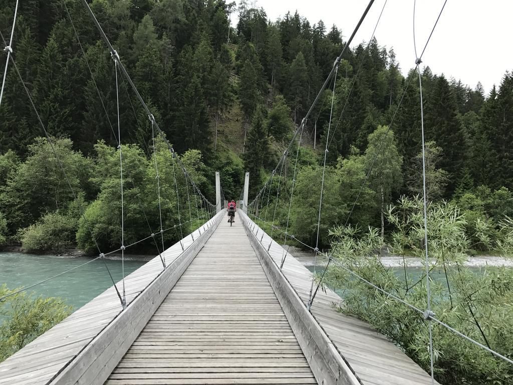 Ferienwohnung Laax Mit Traumblick, Grossem Balkon Und Terrasse Εξωτερικό φωτογραφία