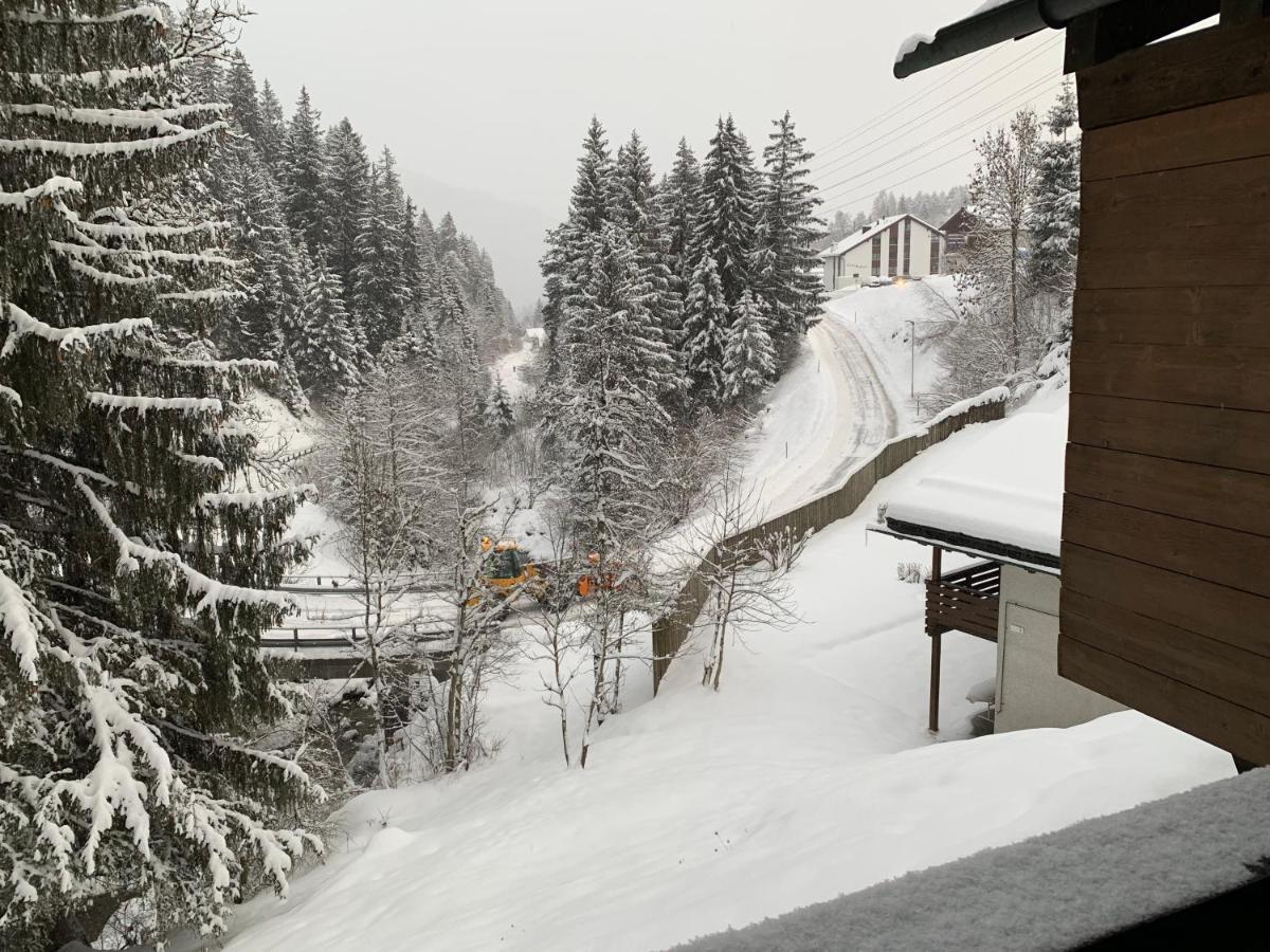 Ferienwohnung Laax Mit Traumblick, Grossem Balkon Und Terrasse Εξωτερικό φωτογραφία