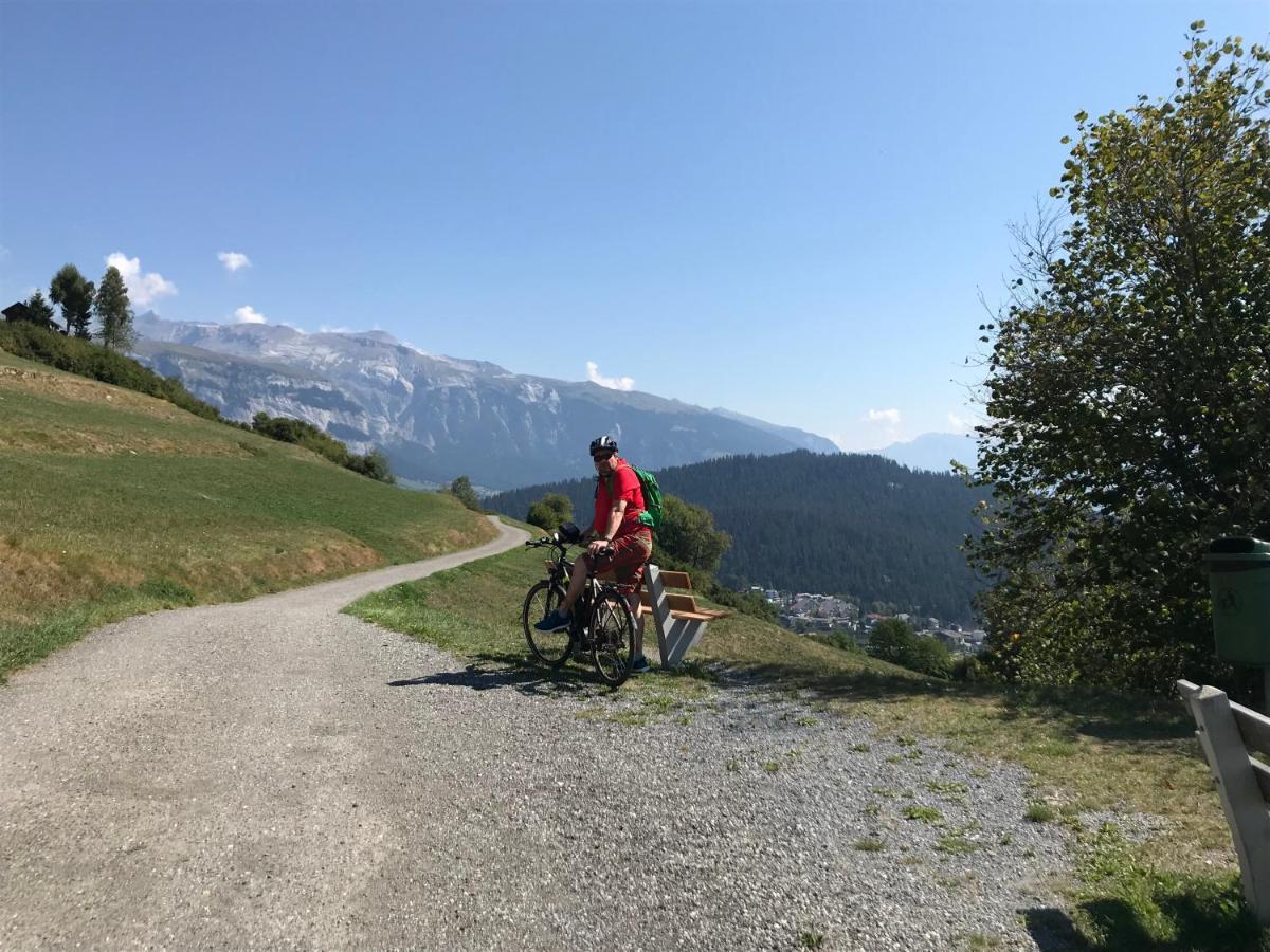Ferienwohnung Laax Mit Traumblick, Grossem Balkon Und Terrasse Εξωτερικό φωτογραφία